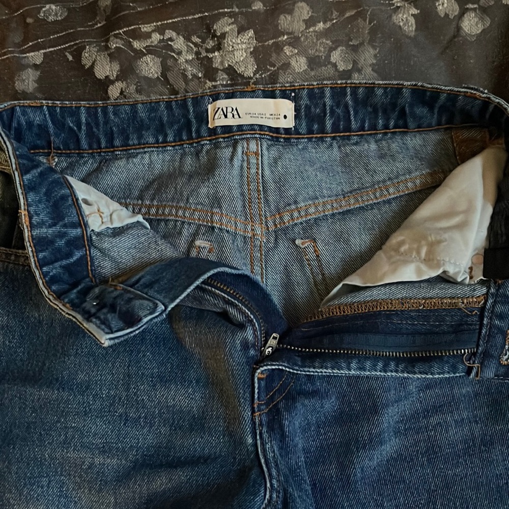 Zara wide leg jeans W27 US 4